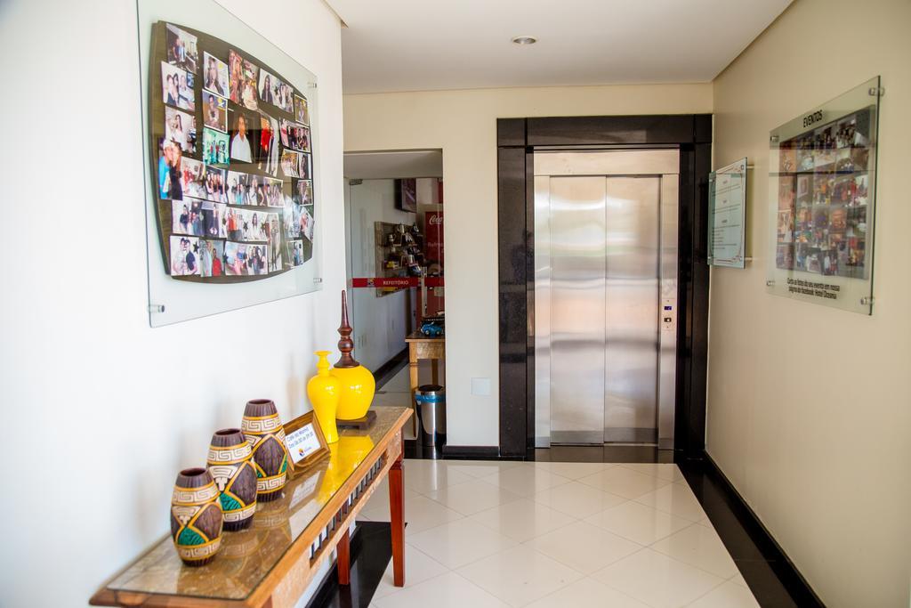 אנאפוליס Hotel Oceania מראה חיצוני תמונה